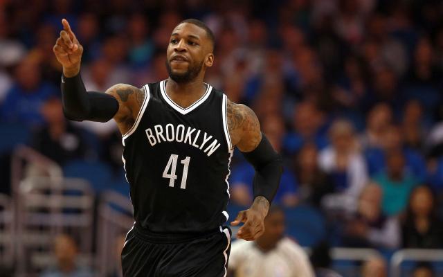 始涉足体育 始涉足体育