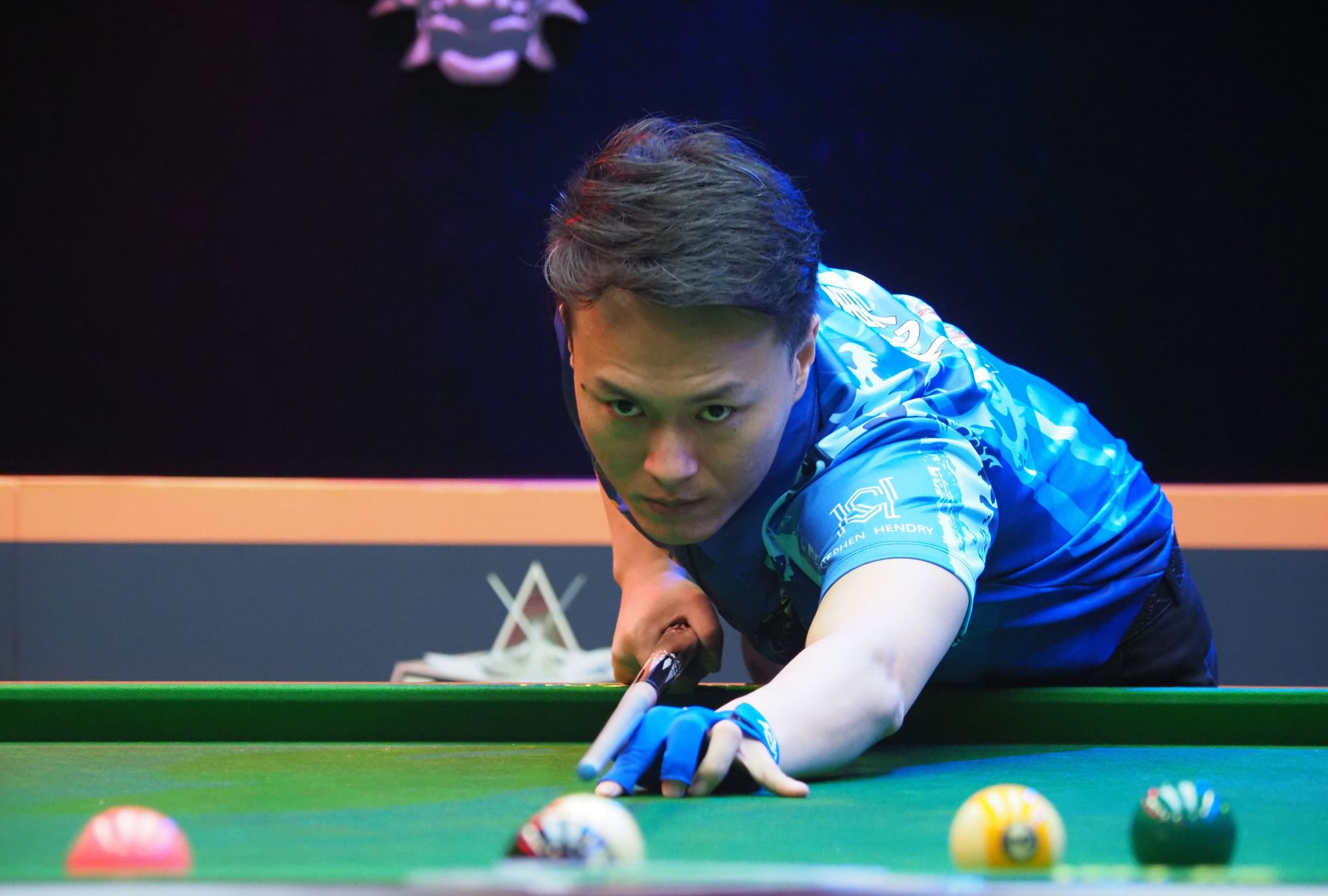 使伯纳乌的 使伯纳乌的