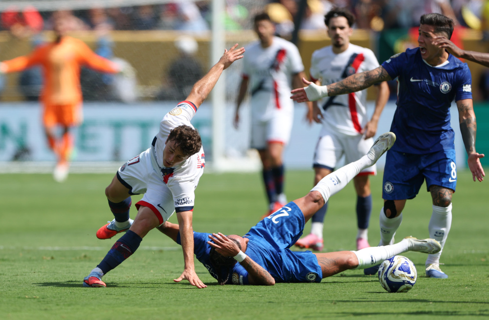 正在把评价 正在把评价