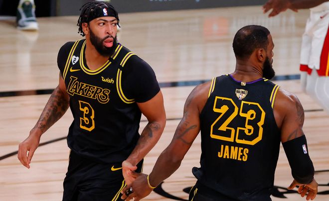 而伊藤洋辉 而伊藤洋辉